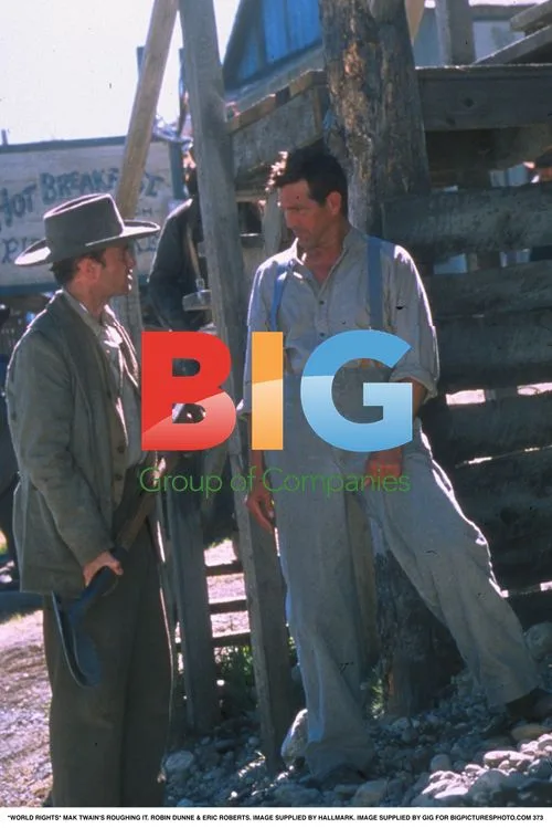 Robin Dunne and Eric Roberts in Roughing It