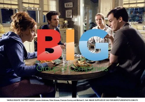 SIX FEET UNDER TV Series Still