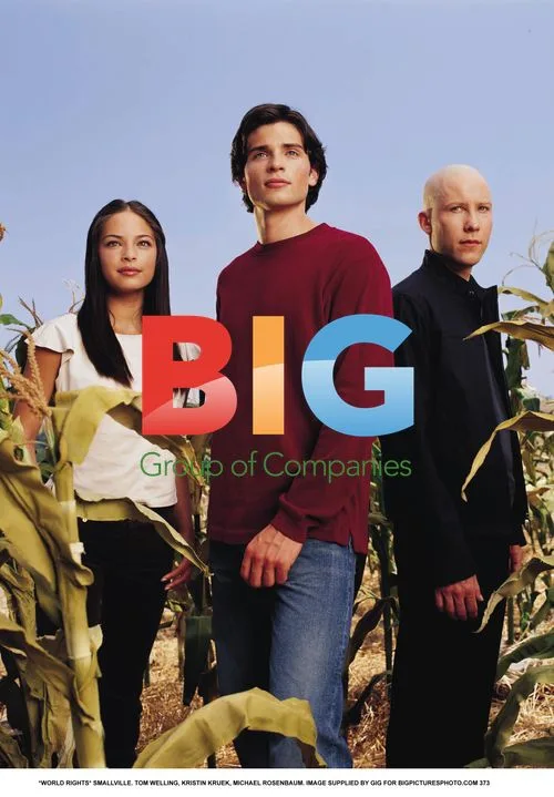 SMALLVILLE cast portrait