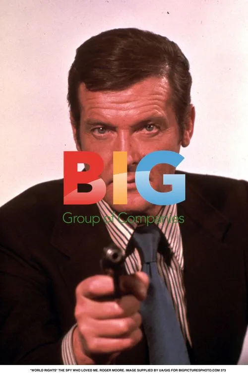 THE SPY WHO LOVED ME. ROGER MOORE