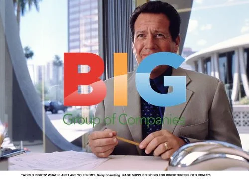 Garry Shandling on the set of "What Planet Are You From?"