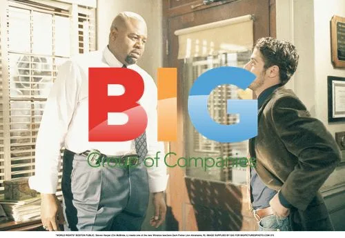 Steven Harper (Chi McBride) meets teacher Zach Fisher (Jon Abrahams)