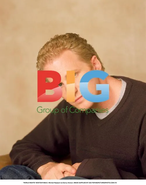 Michael Rapaport as Danny Hanson