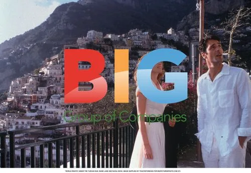 Diane Lane and Raoul Bova in Tuscan Setting