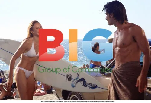 Cameron Diaz and Rodrigo Santoro in "Charlie's Angels: Full Throttle"