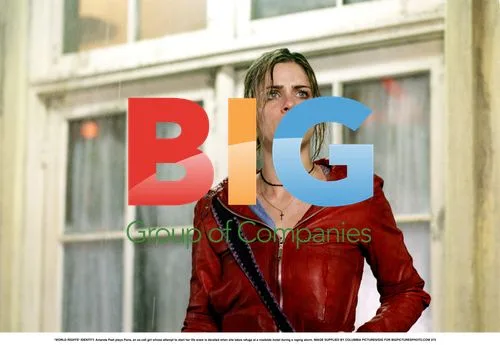 Amanda Peet in Film Still