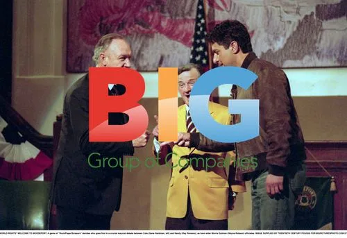 Gene Hackman and Ray Romano in Rock-Paper-Scissors