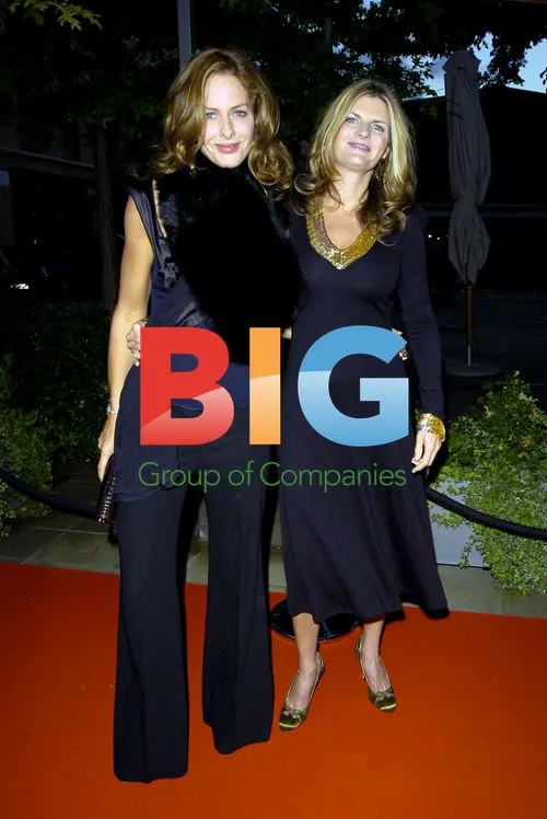 Trinny and Susannah at Richard Ward Salon opening, London