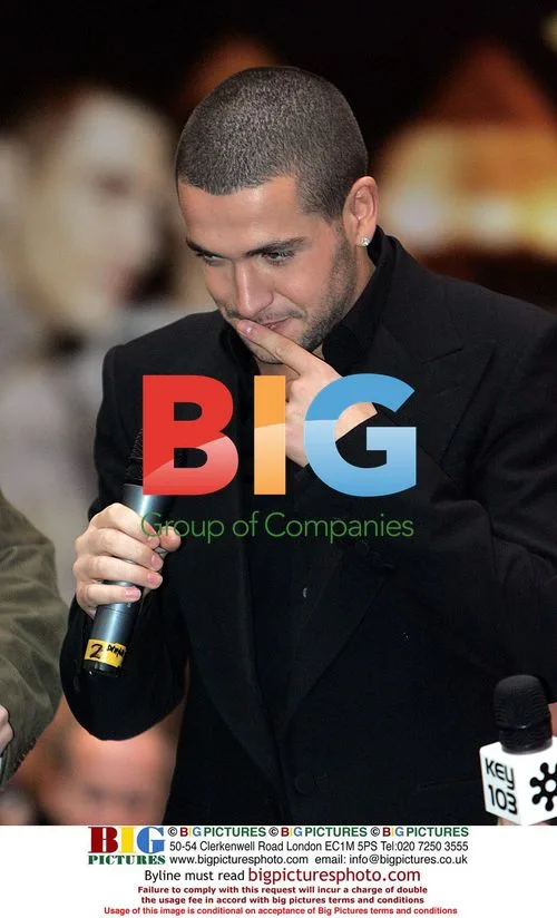 Shayne Ward performs new single in Manchester