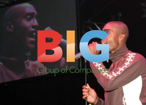 Simon Webbe performs at 'Bright Start '05' concert