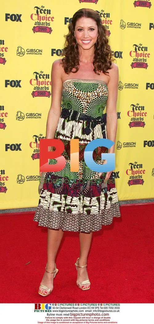 Shannon Elizabeth at 2005 Teen Choice Awards