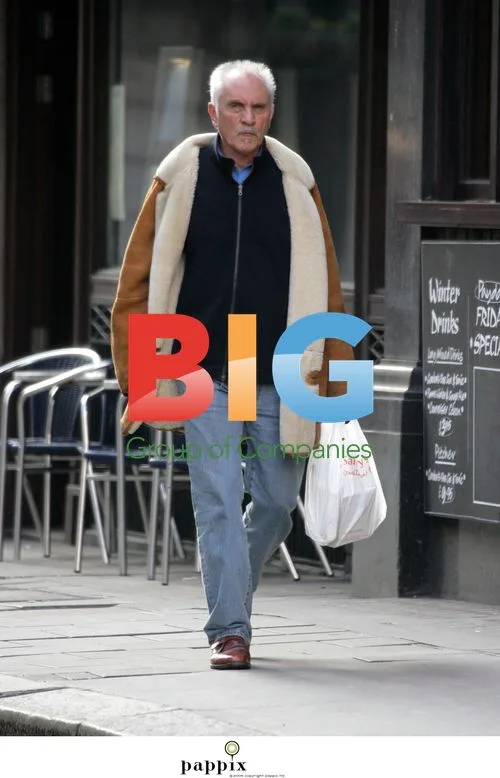 Terence Stamp on a grocery run