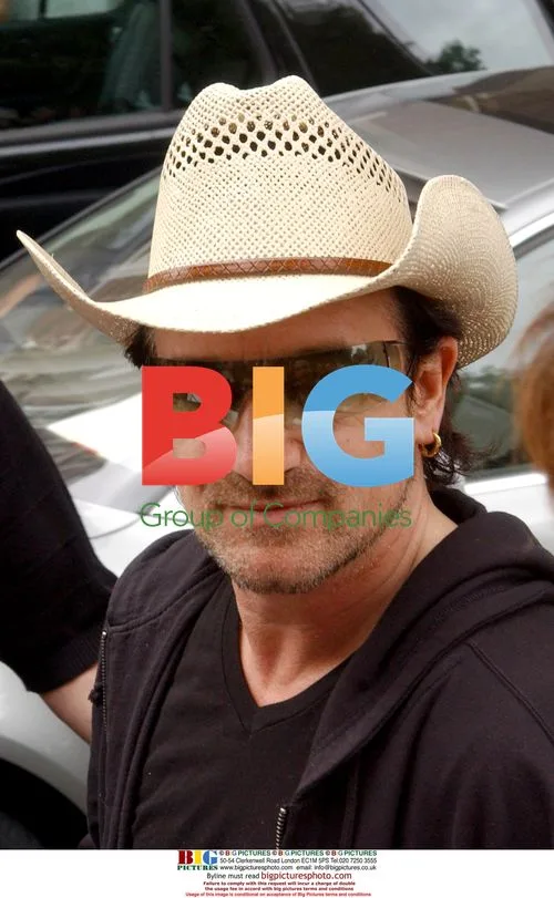 U2 Leaving Amstel Hotel, Amsterdam 2005