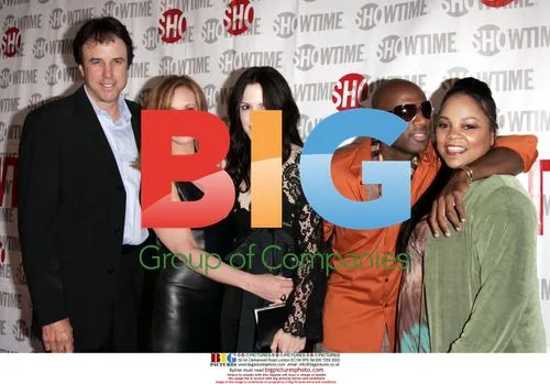 Cast of Weeds at Showtime Premiere