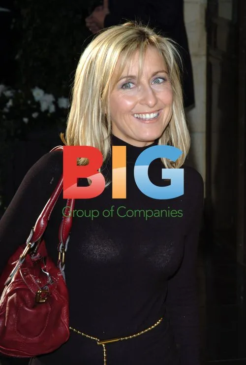 Fiona Phillips at Closer's Young Heroes 2005 Awards
