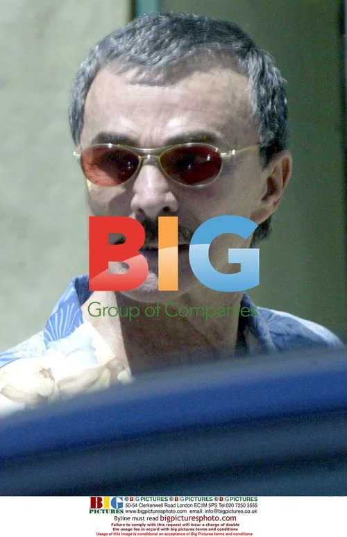 Burt Reynolds Shopping in Beverly Hills