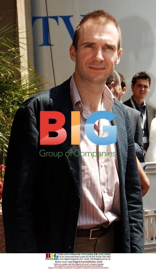 Ralph Fiennes leaving 'Chromophobia' press conference