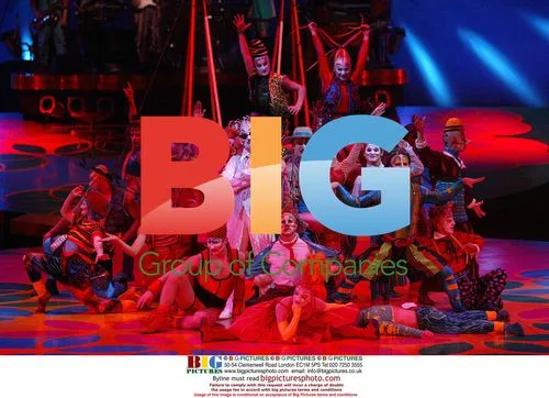 Cirque du Soleil 'Saltimbanco' Show Unveiled in Manchester
