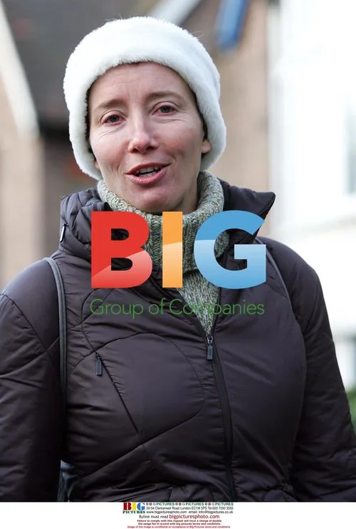 Emma Thompson Shopping in London