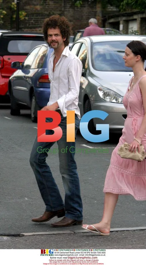 Frankie Poullain on a Date in London