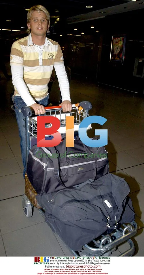 Jeff Brazier and Dream Team Arrive in Dublin
