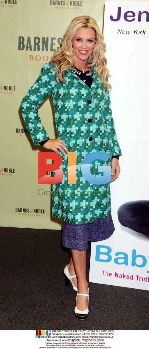 JENNY MCCARTHY promotes new book at Barnes & Noble