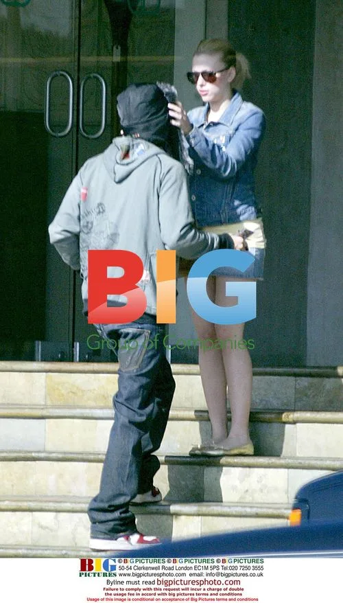 Scarlett and Jared Leto Shopping in Hollywood