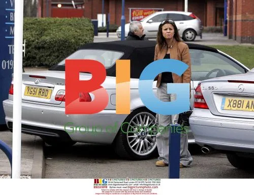 Kerry Katona and boyfriend Dave Cunningham car shopping