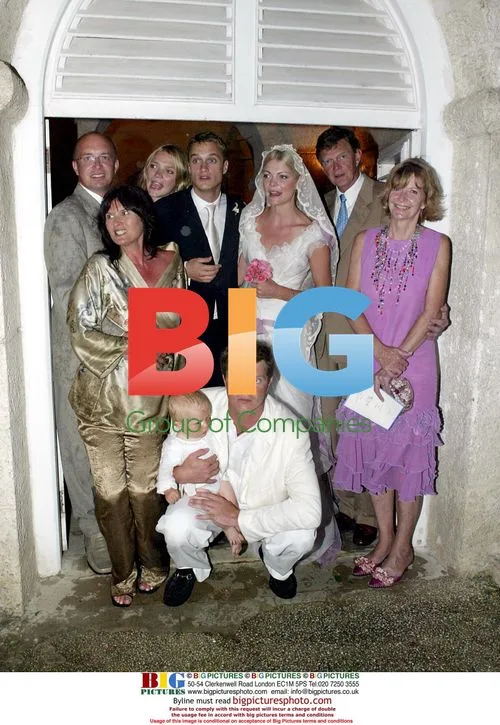 Jemma Kidd and Earl of Mornington wed in Barbados