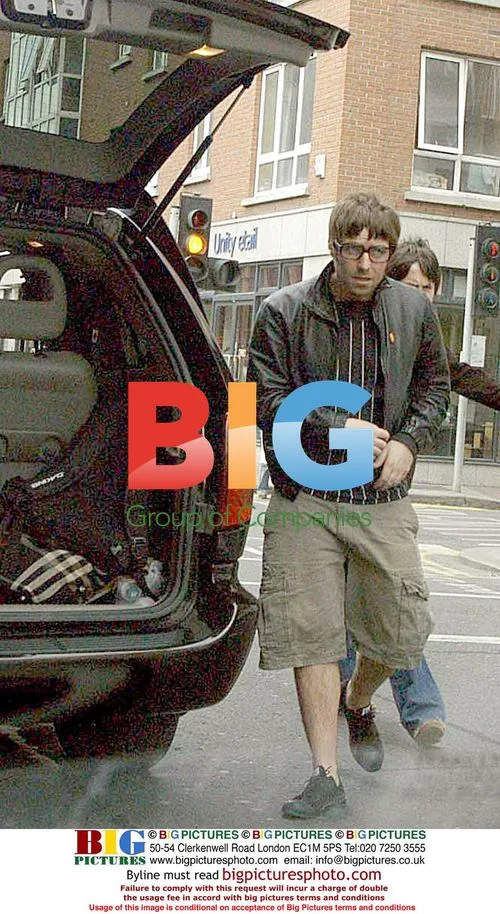 Liam Gallagher leaves Dublin hotel with brother Paul