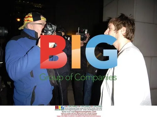 Liam Gallagher poses outside Nobu in London