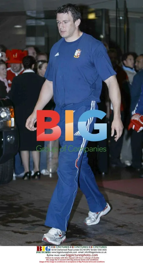 British & Irish Lions rugby team departs Wellington hotel