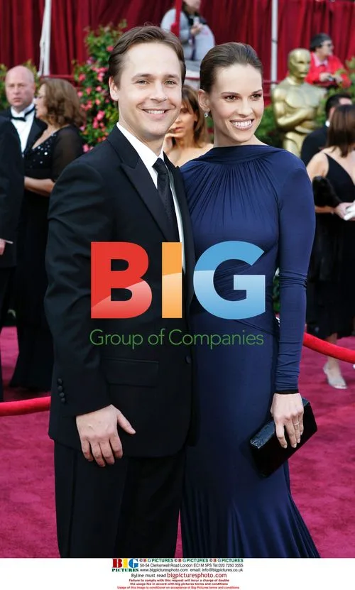 Actors Chad Lowe and Hilary Swank at Oscars 2005