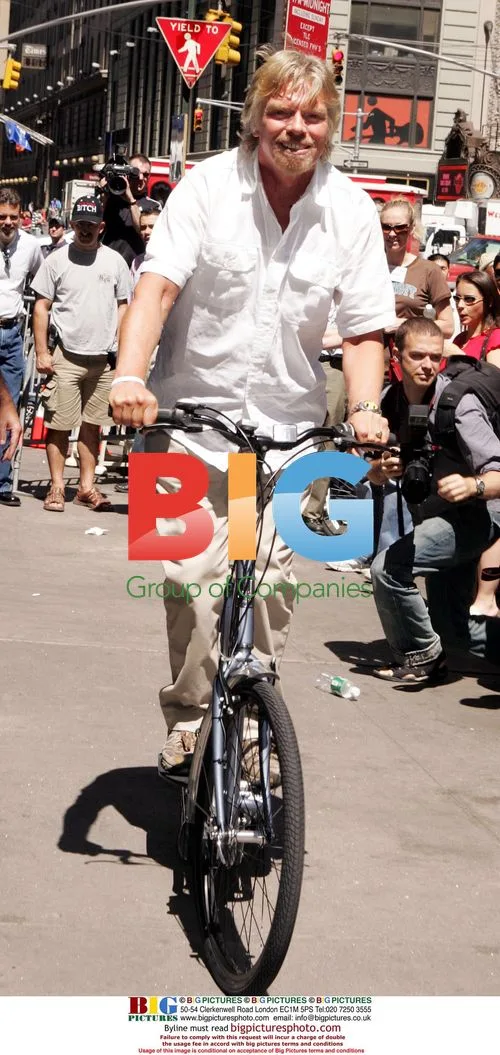 RICHARD BRANSON & Yahoo 'Think Big' Winner