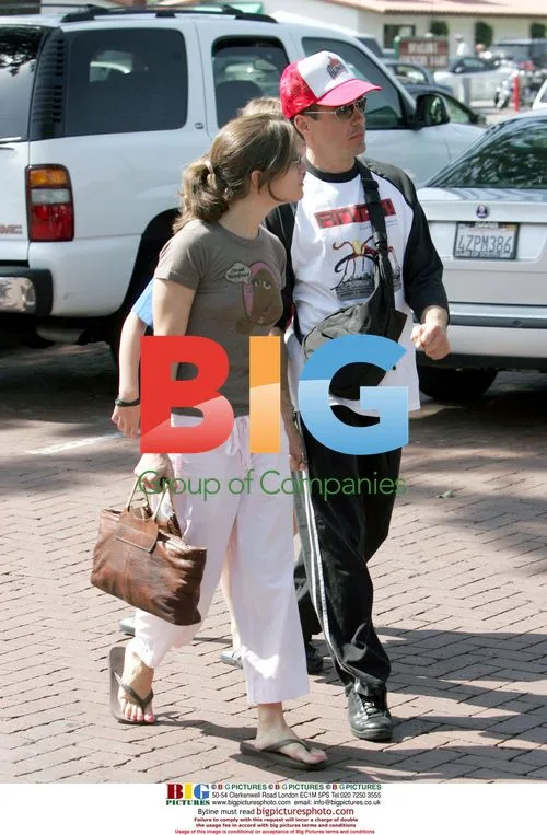 Robert Downey Jnr. and family shopping in Malibu