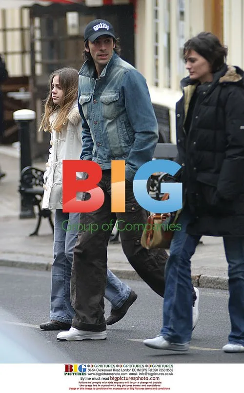 Robert Pires out with family in North London