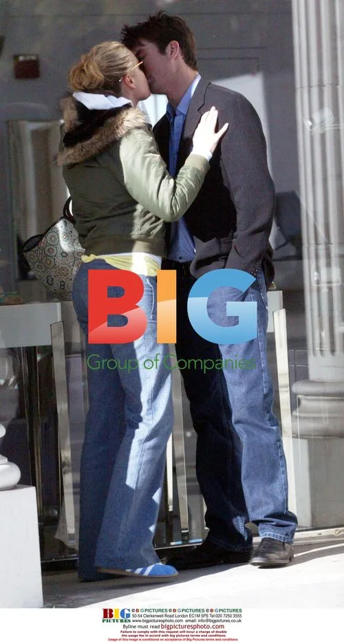 Rebecca Romijn Stamos and Jerry O'Connell in Beverly Hills