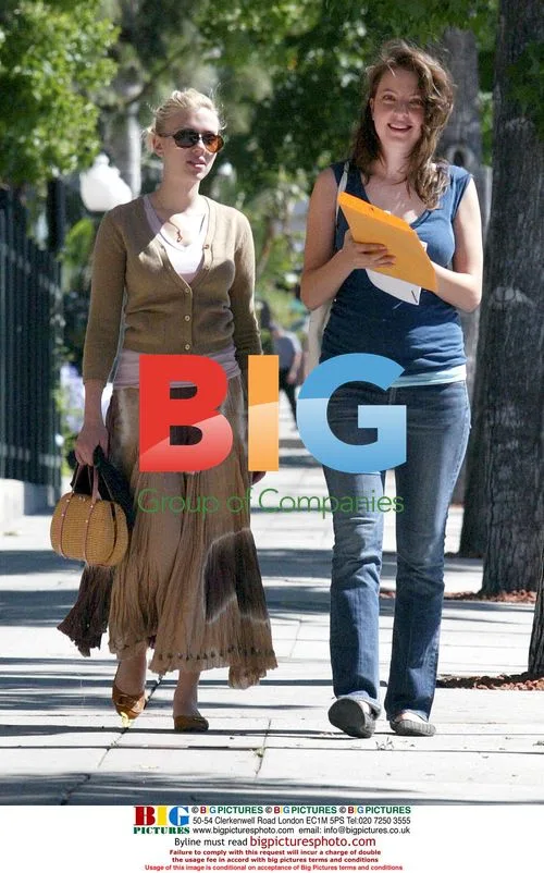 Scarlett Johansson leaving CBS studios