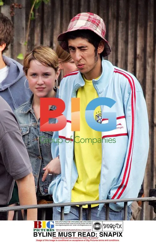 Eastenders Actress Scarlett Johnson with Boyfriend in London