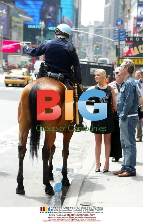 Suzanne Shaw has a classic NYC day